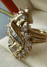 Load image into Gallery viewer, 14k Gold Diamond Ring with Baguettes