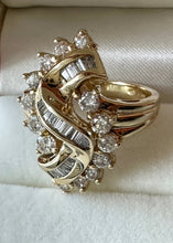 Load image into Gallery viewer, 14k Gold Diamond Ring with Baguettes