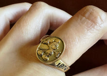 Load image into Gallery viewer, 14k Gold Disney Cast Member Ring