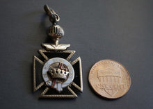 Load image into Gallery viewer, 14k Masonic Knight’s Templar Fob / Medal / Medallion /