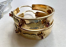 Load image into Gallery viewer, 18k Gold Hoop Earrings by Corletto