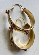 Load image into Gallery viewer, 18k Gold Hoop Earrings by Corletto