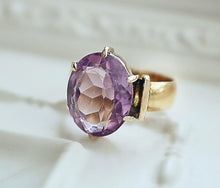 Load image into Gallery viewer, Antique Victorian 18k Gold & Rose de France Amethyst Ring