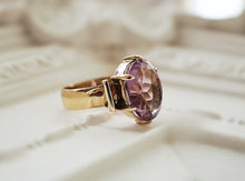 Load image into Gallery viewer, Antique Victorian 18k Gold & Rose de France Amethyst Ring