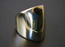 Load image into Gallery viewer, Bold Modern Architectural 14k Gold Ring