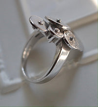 Load image into Gallery viewer, Bvlgari (Bulgari) 18K White Gold Cicladi Ring