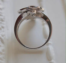 Load image into Gallery viewer, Bvlgari (Bulgari) 18K White Gold Cicladi Ring