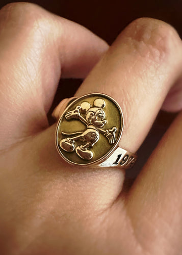 14k Gold Disney Cast Member Ring