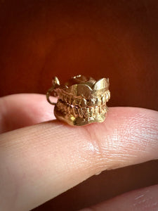 14k Gold Vintage Chattering Teeth Charm