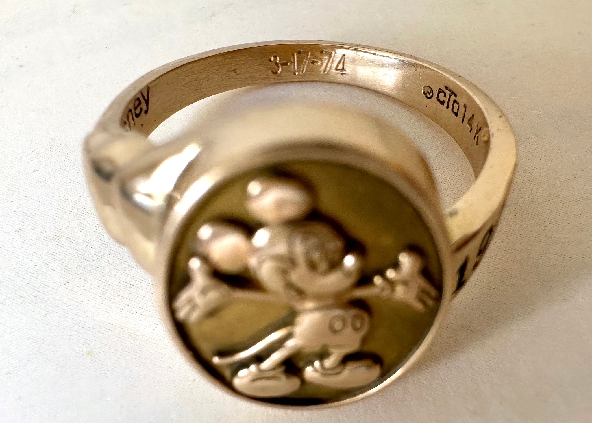 Jessamine Jewels - 14k Gold Disney Cast Member Ring – Jessamine's