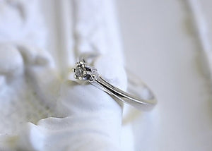 14k White Gold and Diamond Ring