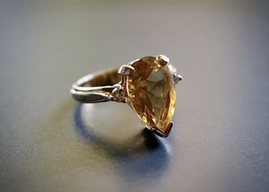 14kt Yellow Gold Citrine and Diamond Ring with Gold Tip - 