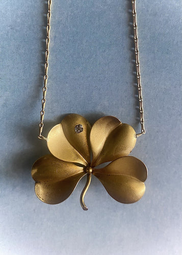 18k Vintage 4 Leaf Clover with Diamond