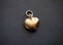 Load image into Gallery viewer, 19k Portuguese Yellow Gold Lembrança De Padrinhos Mini Puffy