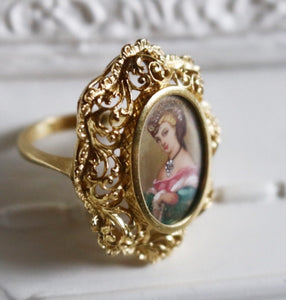 Corletto 18k Gold Portrait Statement Ring