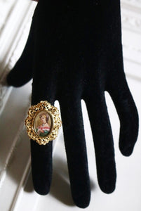 Corletto 18k Gold Portrait Statement Ring