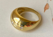 Load image into Gallery viewer, Vintage 18k Gold Diamond Starbust Bombe Ring