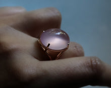 Load image into Gallery viewer, Rose Quartz Cabochon Ring set in 14k Gold