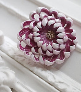 Toshikane Porcelain Chrysanthemum Brooch