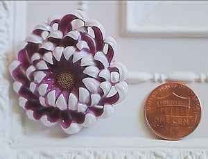 Toshikane Porcelain Chrysanthemum Brooch