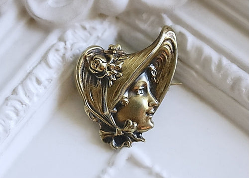 Unger Brothers Gilt Sterling Silver Brooch - Silver